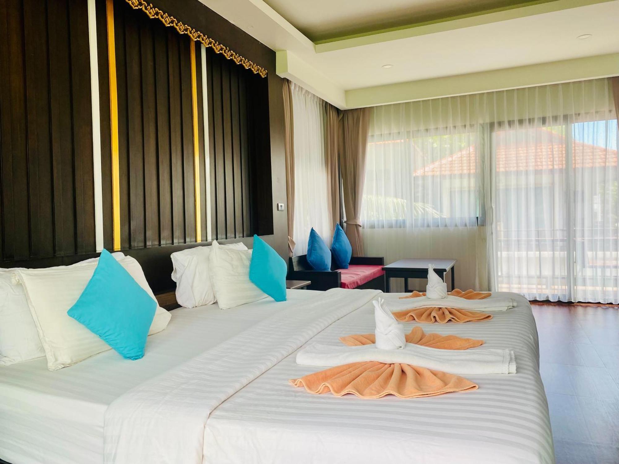 Simple Life Cliff View Resort 3*